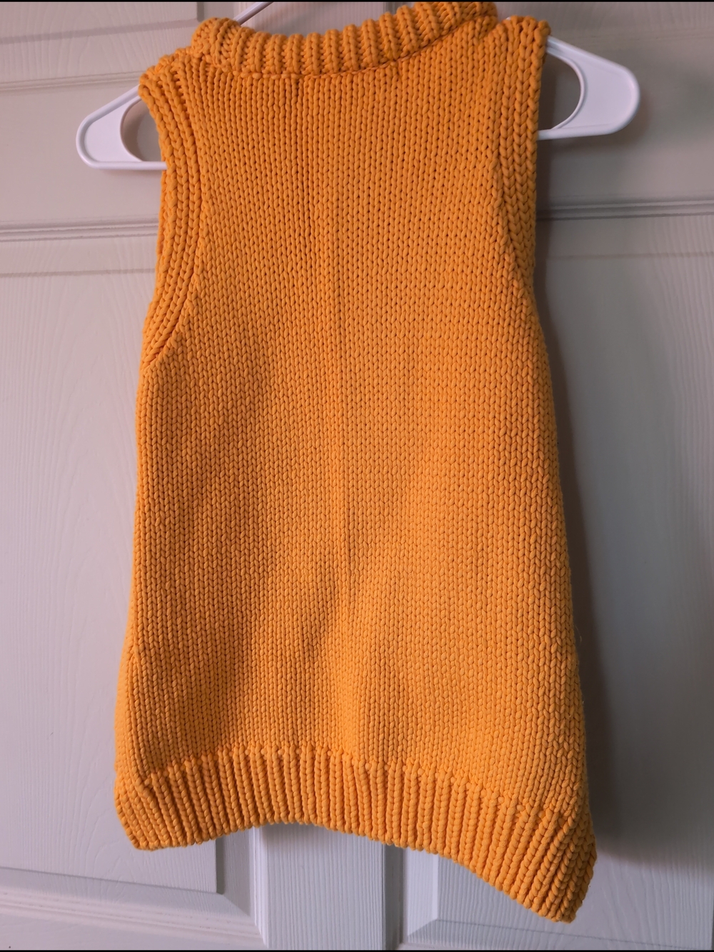 Sleeveless Knit Tank Top - Golden Yellow - Picture 5 of 6